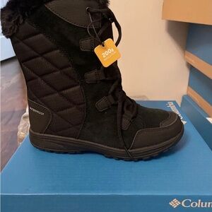 Columbia Women's Ice Maiden II Snow Boots  NIB